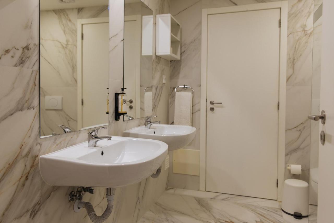 APA L - Loft Guesthouse Jardim das Maes Charming Viseu Exterior foto